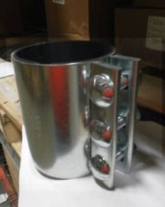 COUPLING,450,STEEL TUBE,3-BOLT 4 1/2 OD W/3 BOLT&NUTS 6"LONG